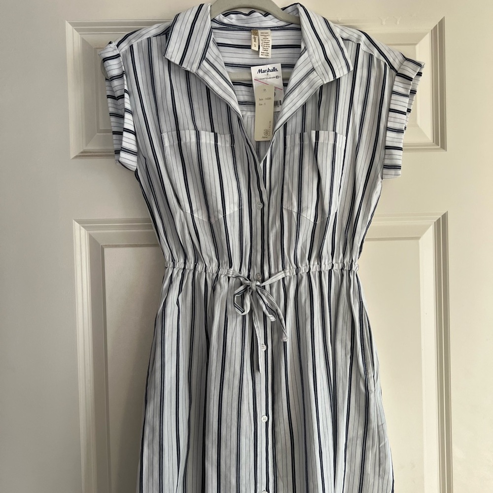 Size Small Women’s Dress